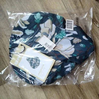 Cubierta de sillín de bicicleta Basil Magnolia impermeable Foto 1 de 2