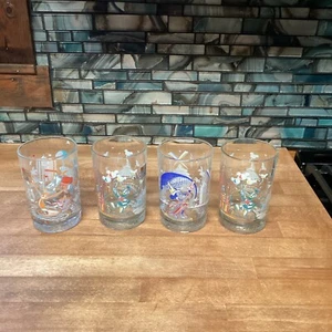 Juego de 4 vasos de recuerdo Remember The Magic Walt Disney World 25 aniversario - Imagen 1 de 9