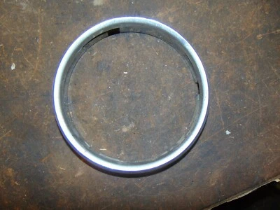 Yamaha XS1100 XS 1100 1978 1979 once carenado montado faro anillo de ajuste  Foto 1 de 3