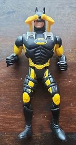1995 DC Comics Batman Yellow Black Action Figure - Picture 1 of 2