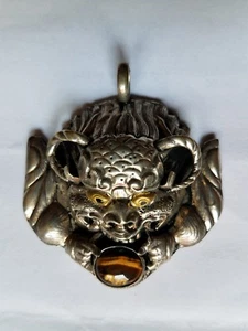 chippu god white metal pendent - Picture 1 of 4
