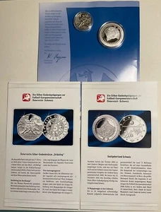 Eine von 13.000:Silber-Gedenkprägungen Fußball-EM Österreich-Schweiz 2008 - Bild 1 von 2