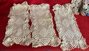 Vintage 3er Set handgehäkelte Deckchen mit Rechteckform - Bild 1 von 4