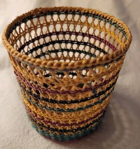 Woven Colored Wicker Baskets/Holders/Sheaths 2.75" Tall 3" Top Diameter  - Picture 1 of 5