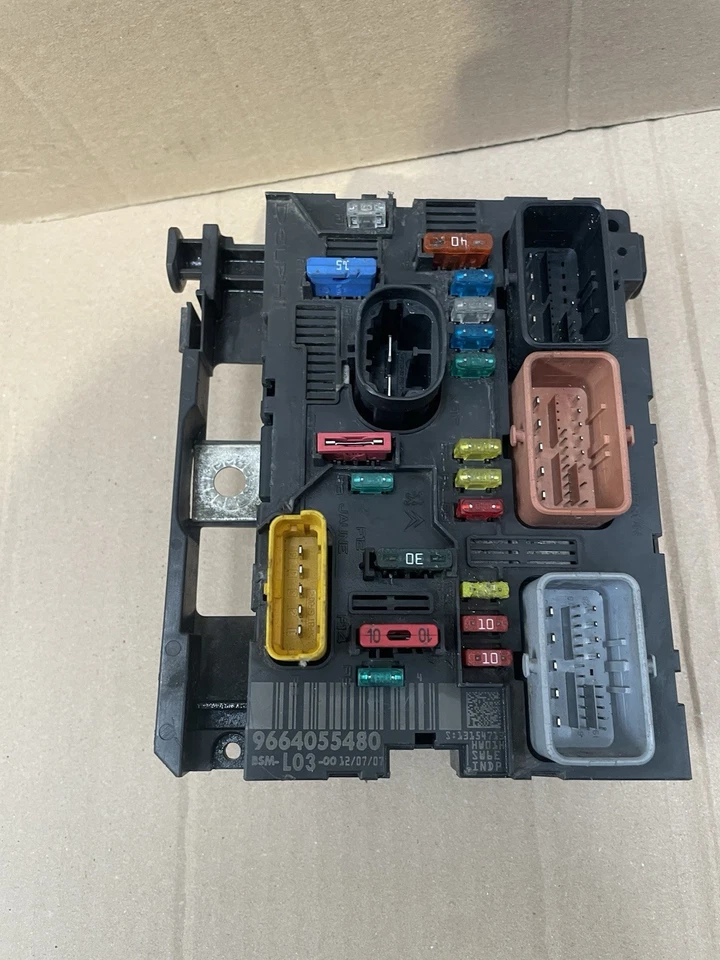 CENTRALINA BSM PER CITROEN C3 2° Serie 9664055480 Benzina 1.1 (05 10) L03 - Immagine 1 di 4