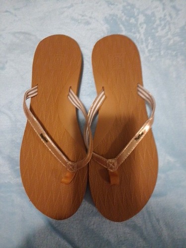 KARHU KuaiLu Flip Flops Ladies Lightweight Summer Beach Yoga Mat Thong Size 11 NWT