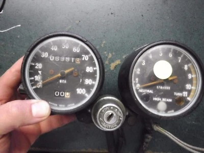 74 75 KAWASAKI F7 F 7 TACHOMETER TACH SPEEDOMETER SPEEDO GAUGE  25016-022 - Image 1 of 4