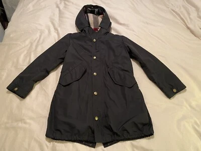 Capa de chuva forrada burberry 10Y forro removível preta com capuz xadrez mistura de lã - Imagem 1 de 4