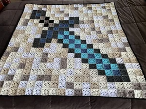 Schwertdecke Überwurf Quilt gehäkelt handgefertigt Patchwork - Bild 1 von 10