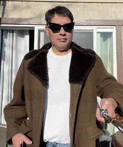 Herrenmantel mit Pelzkragen und Pelzfutter Größe L - Bild 1 von 6