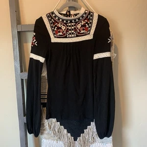 Free People Langarmshirt bestickt Puffärmel schwarz Gr. S #214 - Bild 1 von 5