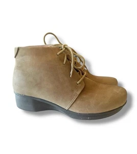 Dansko Lucille Taupe Leather Lace Up Wedge Boots Booties Women’s Size 38 EU 7.5 - Picture 1 of 12
