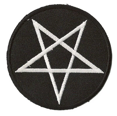 Ecusson patche Pentacle Satan Satanique thermocollant patch brodé