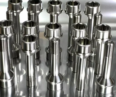 Nuevo perno de rueda de aleación de titanio 14x1,5 HEX17 10 piezas para Ferrari Foto 1 de 4