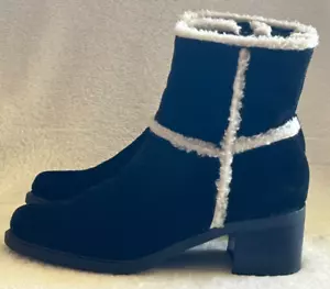 Women’s Markon Black Suede Ankle Boots White Wool Trim US Sz 8M Excellent! - Picture 1 of 12
