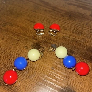 BUBBLE GUM GUMBALL MACHINE COSTUME PURCHASED CHASING FIREFLIES CLIP EARRINGS 2PR - Picture 1 of 8