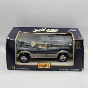 Maisto Special Edition 1995 Ford Explorer 1:24 Scale Die -Cast Replica - Picture 1 of 5