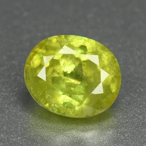 1.15 Ct Extreme Perfect Oval Cut 6.8 x 5.7 MM 100% Natural Green Russian Sphene - Picture 1 of 5