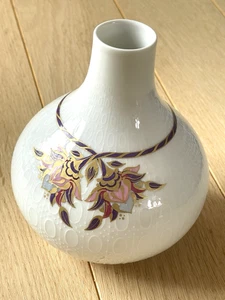 Charmant Vase en porcelaine Bjorn Winblad Romanze Rosenthal - Picture 1 of 4