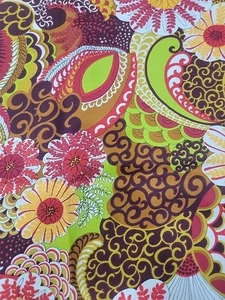 VTG 70s Mid-Century Fabric Retro MOD Floral Psychedelic Print 2 3/4 Yards (99") - Picture 1 of 7