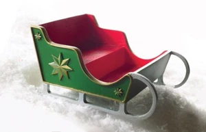 Festive Sledge / Sleigh, Dolls House Miniature 1.12 Scale Christmas, Santa Claus - Picture 1 of 1