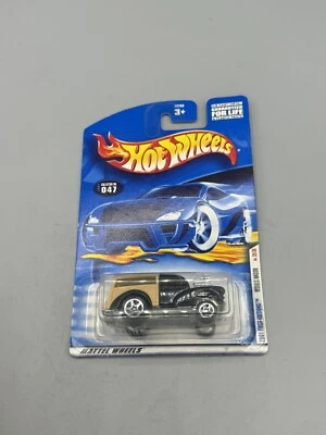 Hot Wheels Morris Wagon 2001 First Editions 35/36 Collector 047 - Image 1 of 4