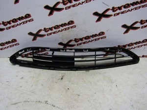 TOYOTA AYGO 14-18 FRONT BUMPER TOP UPPER CENTRE GRILL 53114-0H010 - XBGL0238 - Picture 1 of 3
