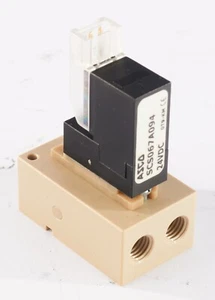 ASCO SCS067A094 Electric Miniature Solenoid Valve - Picture 1 of 5