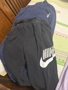 Lot Nike Youth Xl Boys Multiple Colors Of Sweatpants - Picture 1 of 4