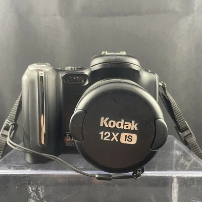 Kodak EasyShare P850 5.1MP Digital Camera - Black (FOR PARTS ONLY) - Image 1 of 4