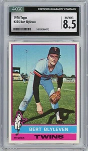 1976 Topps Bert Blyleven #235 CGC 8.5 P1348 - Picture 1 of 2