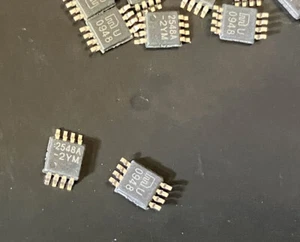 MIC2548-2YMM 100mA-1,5A Programmierbarer Strombegrenzungsschalter HS Schalter Microchip MSOP-8 - Bild 1 von 1
