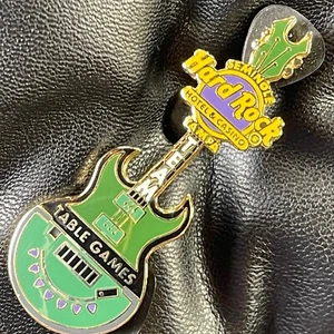 TAMPA SEMINOLE🎸Hard Rock Hotel&Casino®HRH PIN🎸TEAM GREEN GUITAR TABLE GAMES LE - Picture 1 of 3