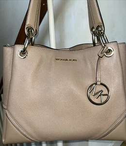 MICHAEL KORS Pebble Leather Medium Nicole Shoulder Tote Beige - Picture 1 of 23
