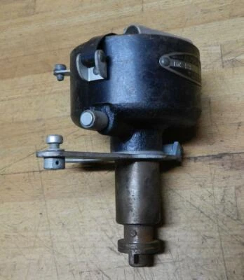 1941 Diamond T 967 6X6 4-Ton truck I6 New distributor IGC-4286 - Image 1 of 4