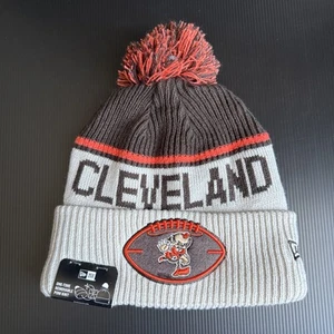 NWT Cleveland Browns 2024 New Era Sideline Historic Throwback Knit Pom Beanie - Picture 1 of 4