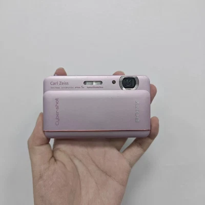 2025- SONY CyberShot DSC-TX66 18.2 MP Digital Camera with 5x Optical Zoom Pink - Image 1 of 4