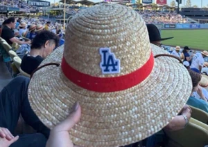 LA MLB One Piece x Dodgers Collaboration Commemorative Merchandise Straw Hat - Picture 1 of 2