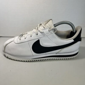 NIKE COTREZ CLASSIC GS Size 4.5Y (904764-102) - Picture 1 of 9