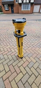 DEWALT DCL079 XR LED Tripod Light 18V Bare Unit COLLECTION ONLY - Picture 1 of 5