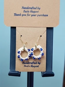 orecchini all'uncinetto e perline fatti a mano - Foto 1 di 1