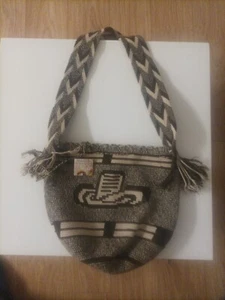 Wayuu Mochila Authentic 100% Colombian - Picture 1 of 5