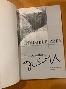 SIGNED Invisible Prey by John Sandford HC + PHOTO - Picture 1 of 5