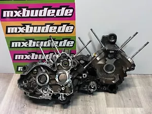 KTM LC8 950 Crankcase Engine Cases 60030000044 60030004000 6003000 - Picture 1 of 24