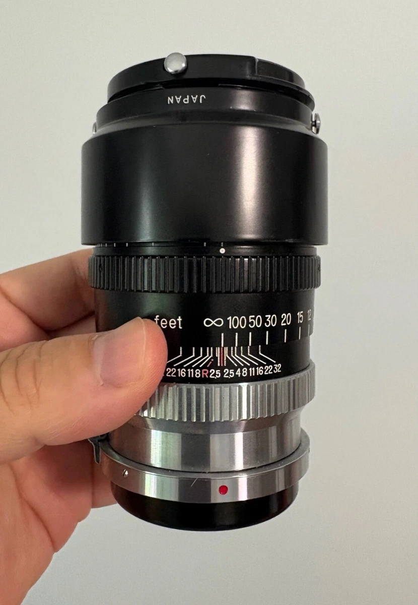 ニコマートFT Nikkor 105mm f/2.5 、50mm f/1.4付 ニコマートFT Nikkor 105mm f/2.5 、50mm f/1.4付