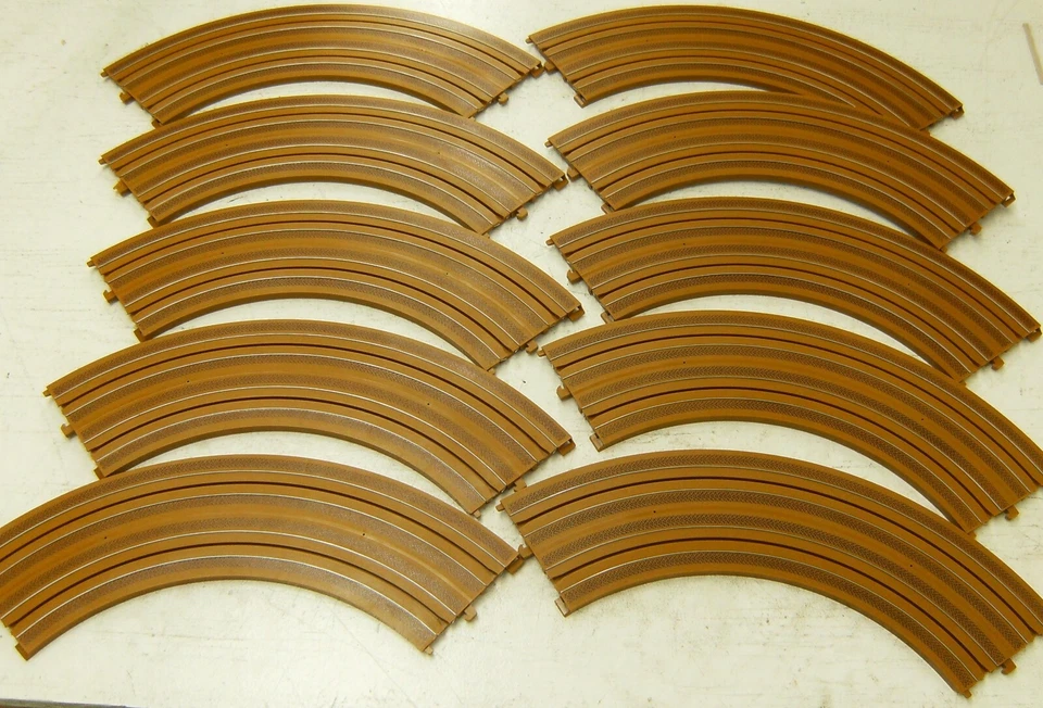 (10) Bronceado 9" Pulgadas Radio 1/4 Curva HO Ranura Pista Vida Like 433-9927 Rokar Foto 1 de 1