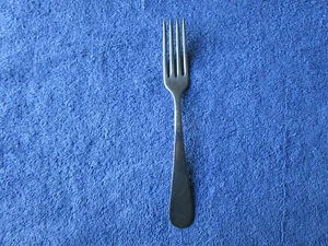 Silco Stainless USA Dinner Fork 117-18L - Picture 1 of 4