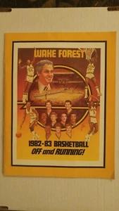 Guía de medios de baloncesto Wake Forest 1982-83 - Imagen 1 de 4