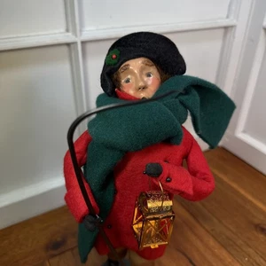 Vintage Byers Choice The Carolers Christmas Decoration Lantern Basket 2001 - Picture 1 of 6