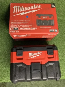 Milwaukee 0880-20 18V Aspiradora Húmeda/Seca (Solo Herramienta) - Imagen 1 de 2